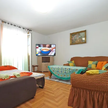 Fuer 6 Personen Ca 70 Qm In Pula, Istrien Istrische Riviera Apartment