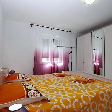 Fuer 6 Personen Ca 70 Qm In Pula, Istrien Istrische Riviera * Pula