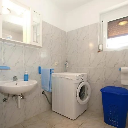Apartment Fuer 6 Personen Ca 70 Qm In Pula, Istrien Istrische Riviera Pula