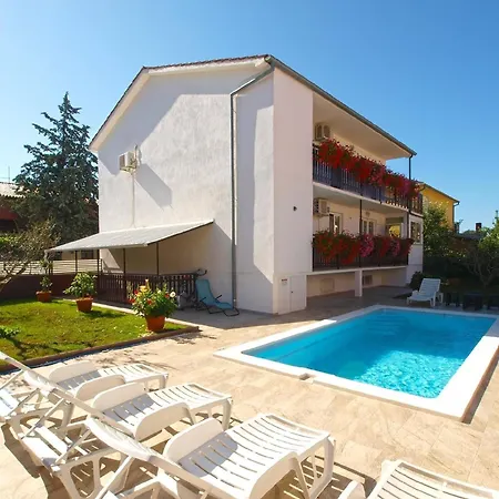 Apartment Fuer 6 Personen Ca 70 Qm In Pula, Istrien Istrische Riviera Pula